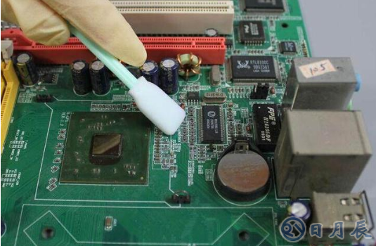 如何清潔PCB電路板？